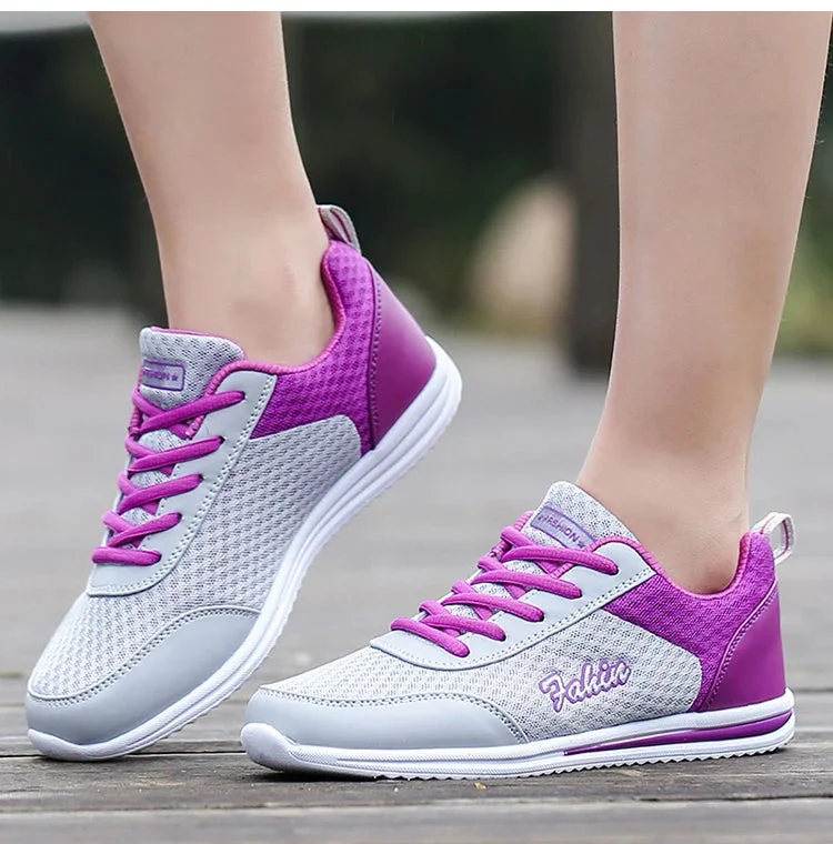 Beatrice Glide Sneakers