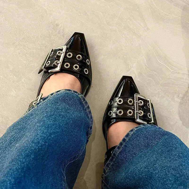 Berlin Buckle Flats