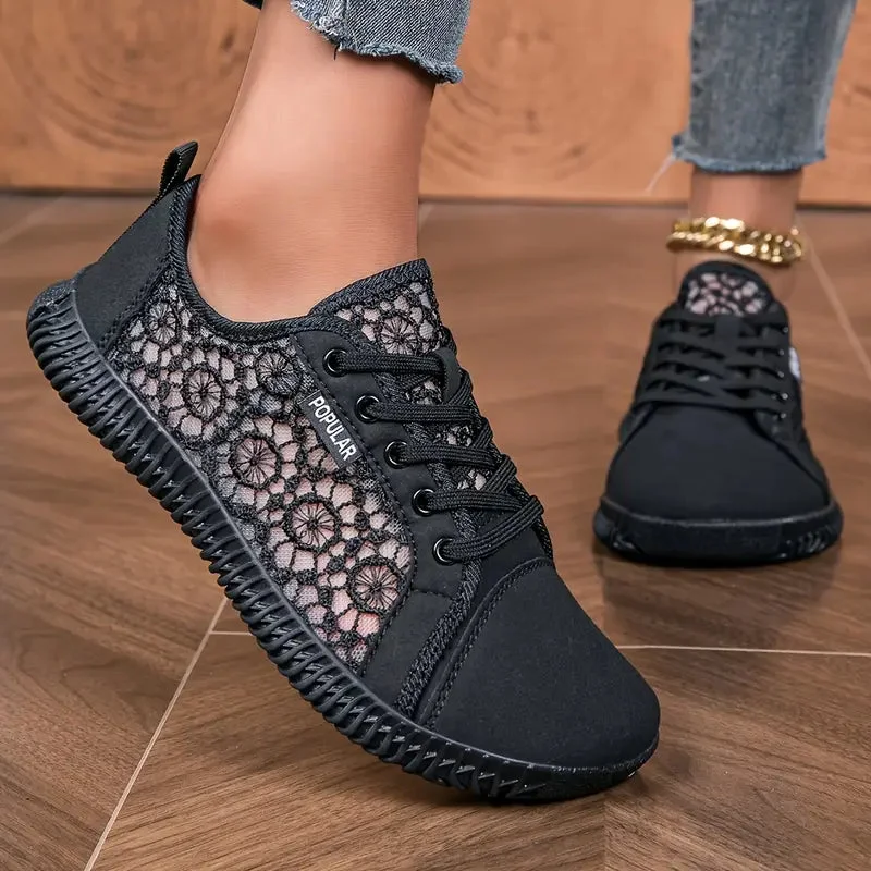 Breeze Lace Wide Toe Box Shoes