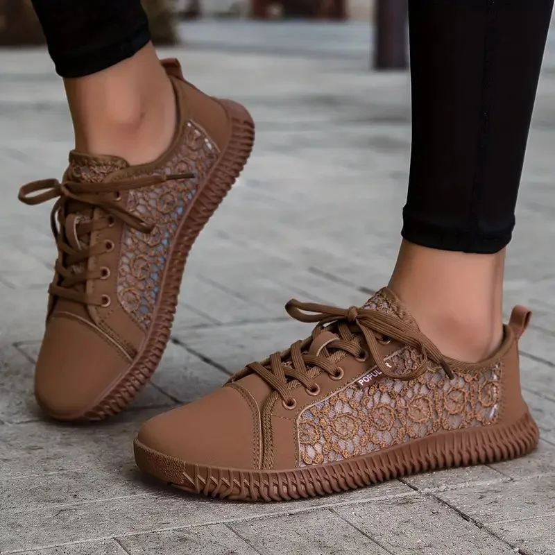 Breeze Lace Wide Toe Box Shoes
