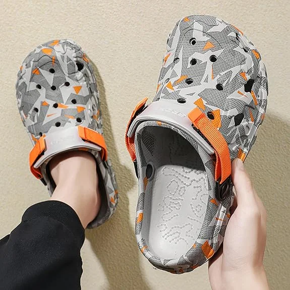 Camouflage Clogs