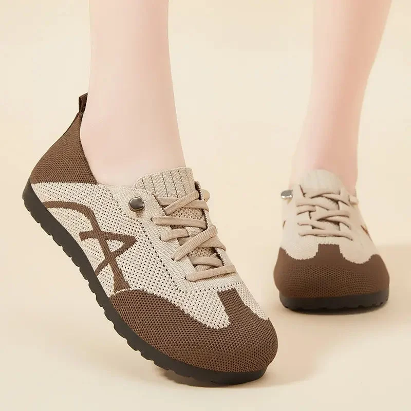 Clara Flex Wide Toe Box Shoes