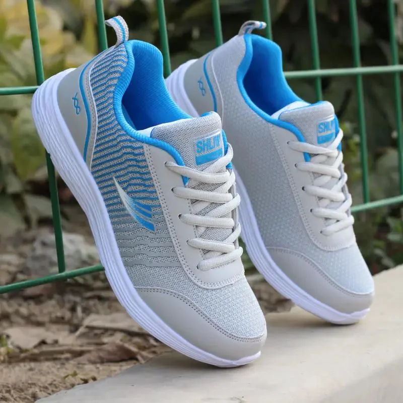 Claudia Sprint Sneakers