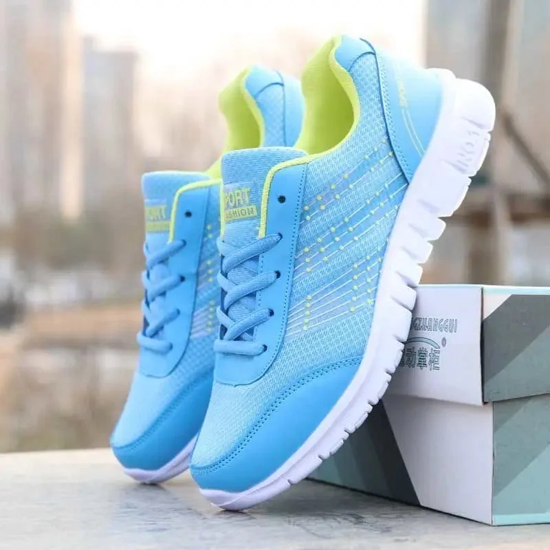 Claudia Sprint Sneakers