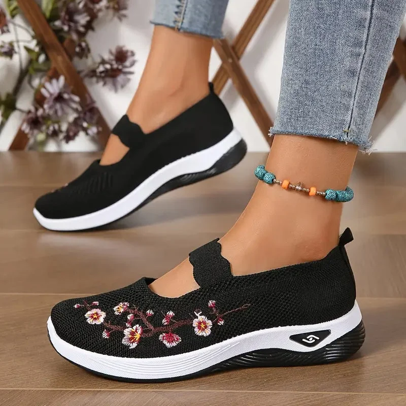 Daily Wear Knitted Floral Shoes