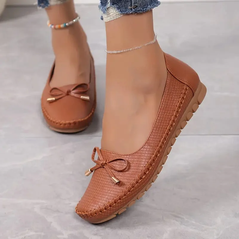 Evelyn Bow Flats