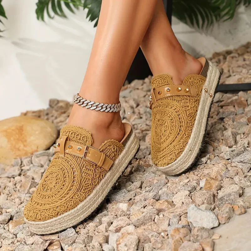 Geely Lace Wooden Clogs