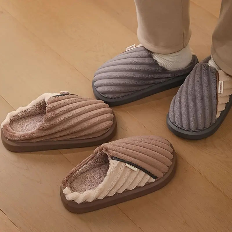 Geometric Pattern Slippers