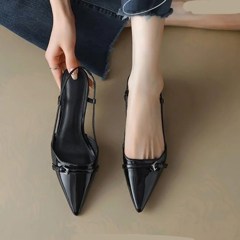 Gloss Slingback Heel