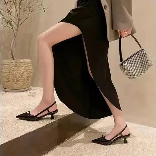 Gloss Slingback Heel