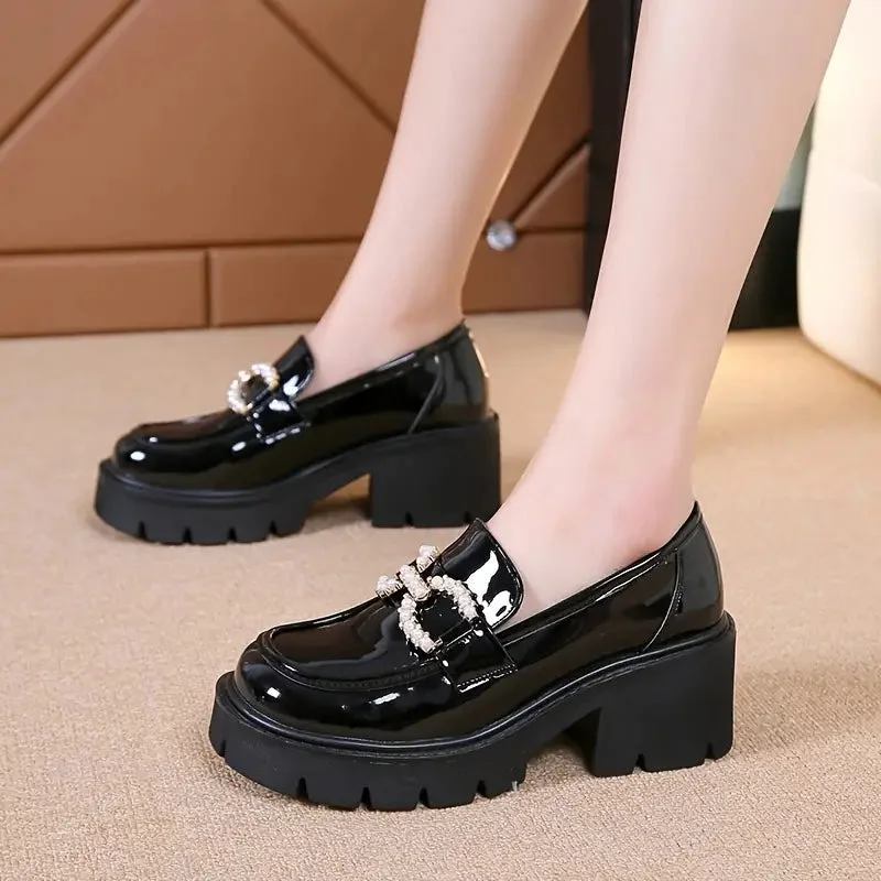 Pearl Chain Glossy Loafers — Cloud Slides