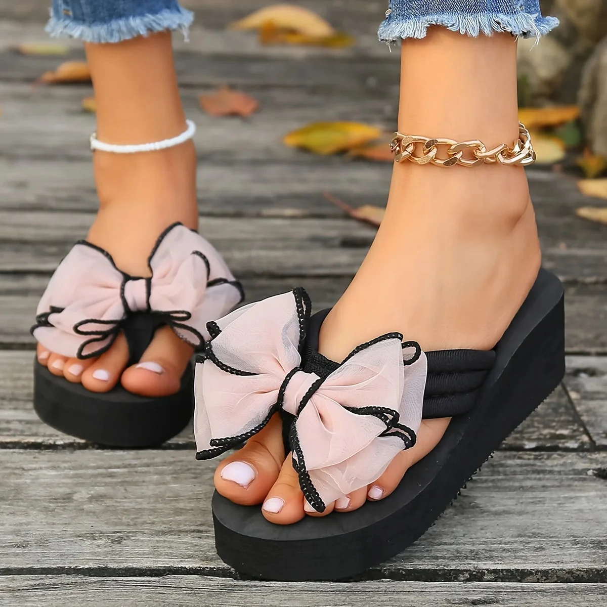 Priscilla Bow Slides