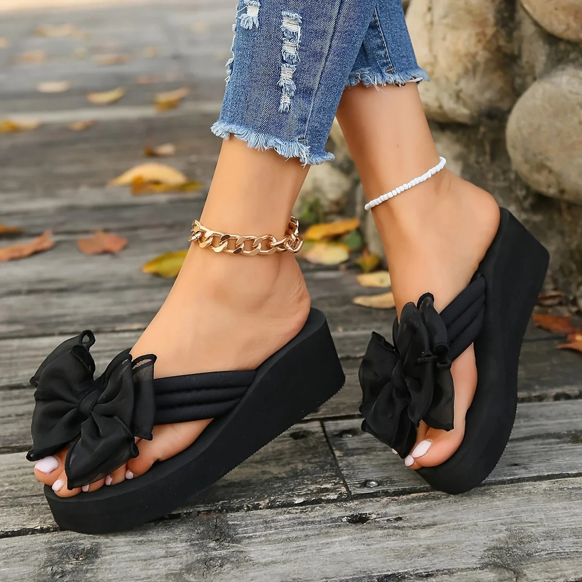 Priscilla Bow Slides