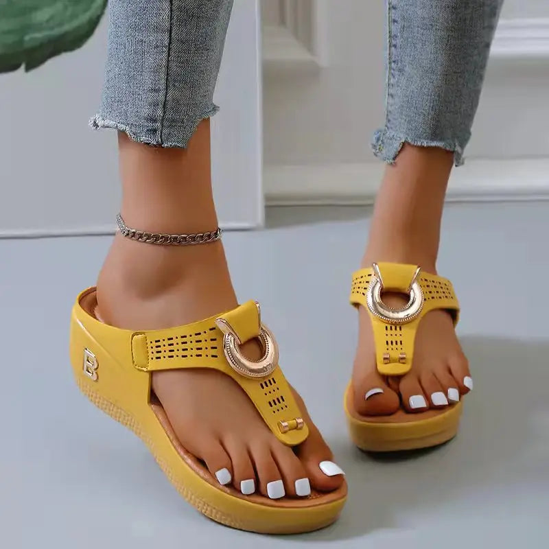Ring Wedge Sandals