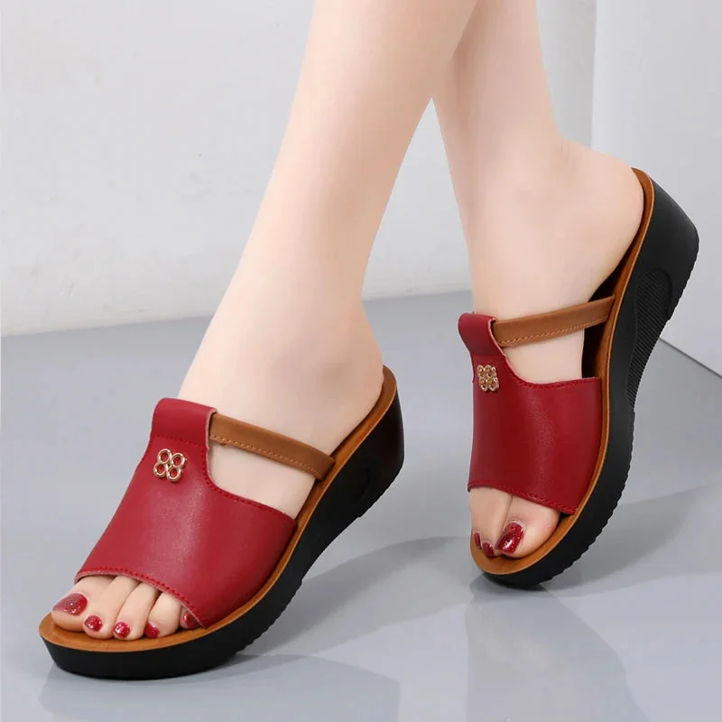 Thea Comfort Slides