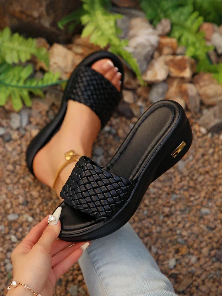 Velora Woven Platforms