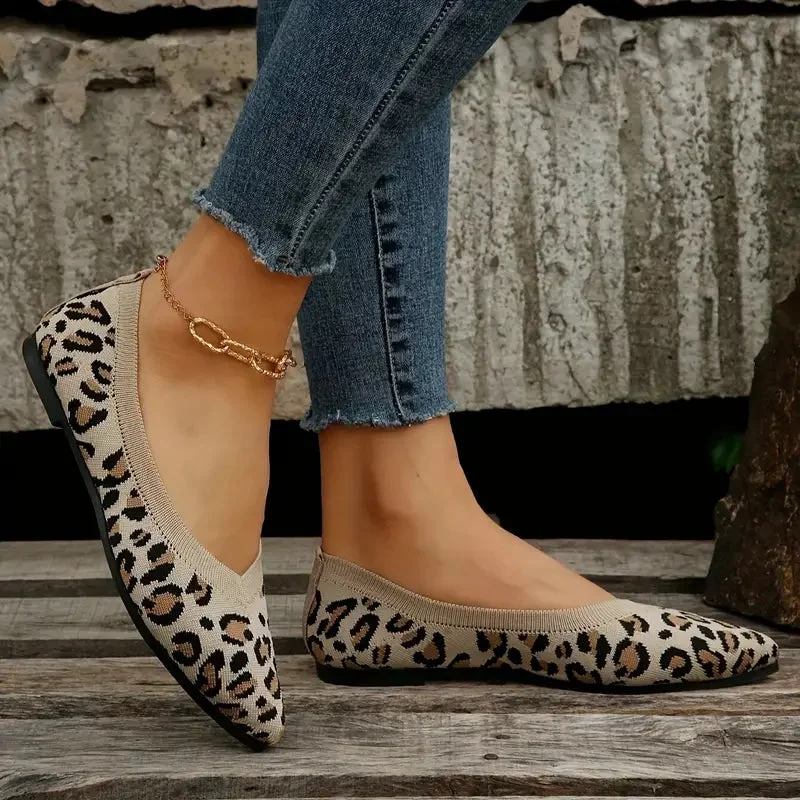 Zebby Leopard Pointed Flat